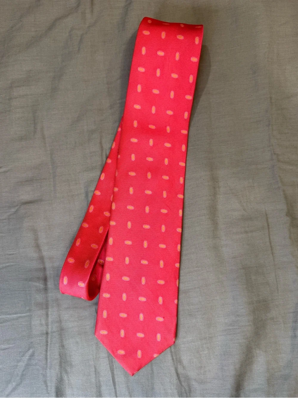 Men's Hot Pink Oval Dot Silk Tie